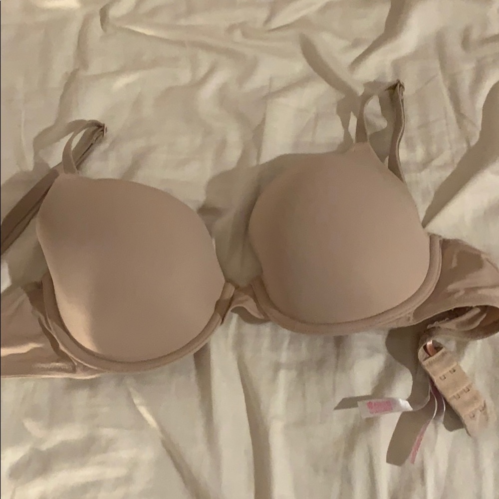 tan vs pink bra!